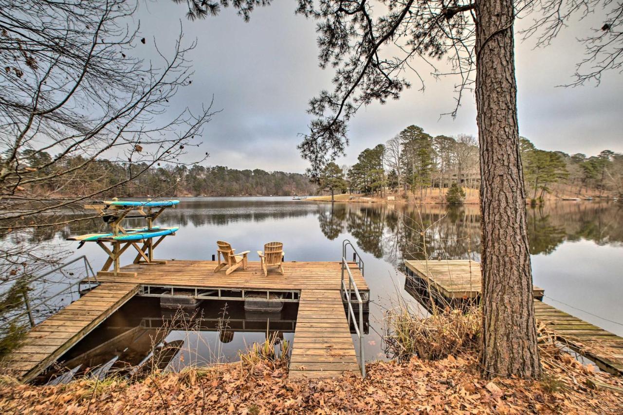 Renovated Lakefront Escape With Private Dock And Deck! بيلا فيستا المظهر الخارجي الصورة
