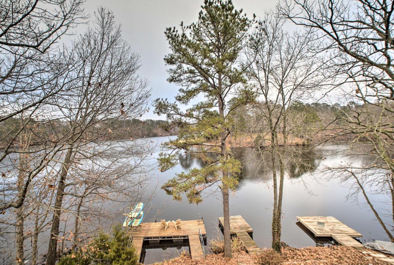 Renovated Lakefront Escape With Private Dock And Deck! بيلا فيستا المظهر الخارجي الصورة