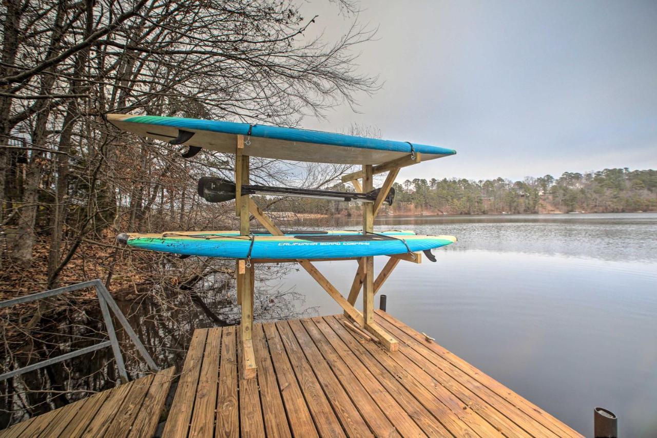 Renovated Lakefront Escape With Private Dock And Deck! بيلا فيستا المظهر الخارجي الصورة